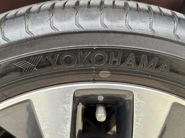 ワゴンＲスティングレー Ｔ　ＤＶＤナビ　バックカメラ　ＥＴＣ　Ｂｌｕｅｔｏｏｔｈ　フルセグ　スマートキー　ＨＩＤヘッド　革巻きハンドル　純正１５インチＡＷ　フォグライト　ＣＤ／ＤＶＤ再生　盗難防止装置　プライバシーガラス（31枚目）