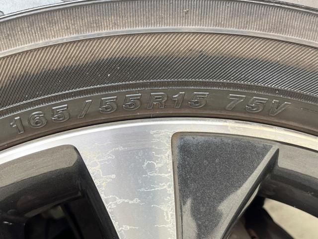 ワゴンＲスティングレー Ｔ　ＤＶＤナビ　バックカメラ　ＥＴＣ　Ｂｌｕｅｔｏｏｔｈ　フルセグ　スマートキー　ＨＩＤヘッド　革巻きハンドル　純正１５インチＡＷ　フォグライト　ＣＤ／ＤＶＤ再生　盗難防止装置　プライバシーガラス（33枚目）