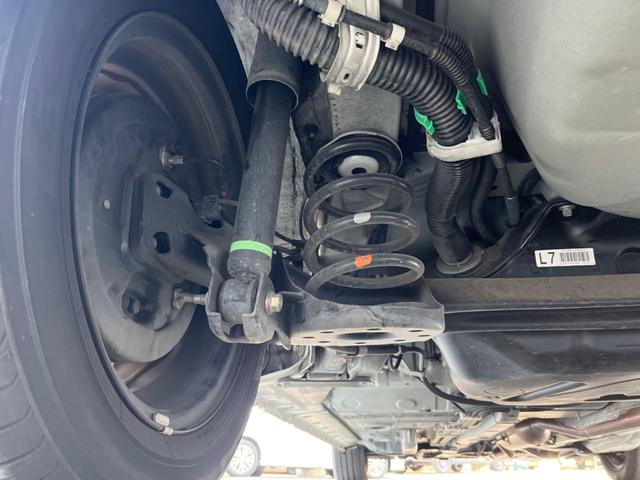 ポルテ G 電動スライドドア 純正ナビ バックカメラ ETC フルセグ 禁煙車 革巻きハンドル CD/DVD再生 盗難防止装置 プライバシーガラス オートライト アイドリングストップ 横滑防止装置(23枚目)