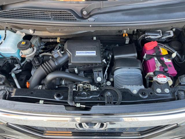 Ｎ－ＢＯＸカスタム Ｇ・Ｌターボホンダセンシング　両側電動ドア　純正８型ナビ　アダプティブクルーズ　バックカメラ　ＥＴＣ　Ｂｌｕｅｔｏｏｔｈ　フルセグ　ドラレコ　禁煙車　スマートキー　ハーフレザーシート　ＬＥＤヘッド　ＬＥＤフォグ　レーンキープ（19枚目）