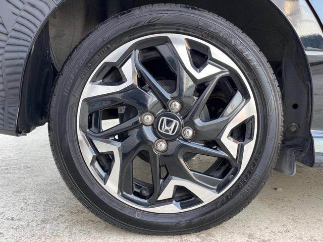 Ｎ－ＢＯＸカスタム Ｇ・Ｌターボホンダセンシング　両側電動ドア　純正８型ナビ　アダプティブクルーズ　バックカメラ　ＥＴＣ　Ｂｌｕｅｔｏｏｔｈ　フルセグ　ドラレコ　禁煙車　スマートキー　ハーフレザーシート　ＬＥＤヘッド　ＬＥＤフォグ　レーンキープ（26枚目）