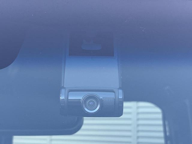 Ｎ－ＢＯＸカスタム Ｇ・Ｌターボホンダセンシング　両側電動ドア　純正８型ナビ　アダプティブクルーズ　バックカメラ　ＥＴＣ　Ｂｌｕｅｔｏｏｔｈ　フルセグ　ドラレコ　禁煙車　スマートキー　ハーフレザーシート　ＬＥＤヘッド　ＬＥＤフォグ　レーンキープ（43枚目）