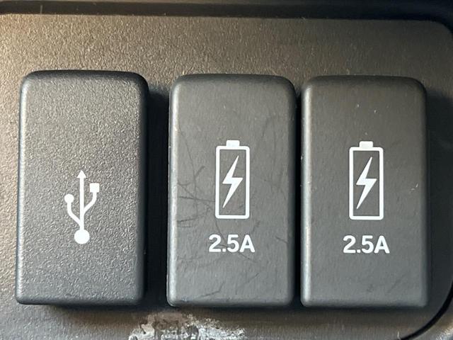 Ｎ－ＢＯＸカスタム Ｇ・Ｌターボホンダセンシング　両側電動ドア　純正８型ナビ　アダプティブクルーズ　バックカメラ　ＥＴＣ　Ｂｌｕｅｔｏｏｔｈ　フルセグ　ドラレコ　禁煙車　スマートキー　ハーフレザーシート　ＬＥＤヘッド　ＬＥＤフォグ　レーンキープ（55枚目）