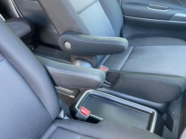 セレナ e-パワー XV フリップダウン 両側電動ドア プロパイロット インテリジェントエマージェンシーブレーキ 純正10型ナビ 全周囲カメラ ETC Bluetooth フルセグ ドラレコ 禁煙車 LEDヘッド レーンキープ(41枚目)