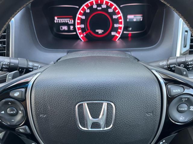 オデッセイ アブソルート・ＥＸ　後席モニター　両側電動ドア　純正ナビ　全周囲カメラ　アダプティブクルーズ　ＥＴＣ　Ｂｌｕｅｔｏｏｔｈ　フルセグ　ドラレコ　禁煙車　ハーフレザーシート　ＬＥＤヘッド　ＬＥＤフォグ　レーンキープ（40枚目）