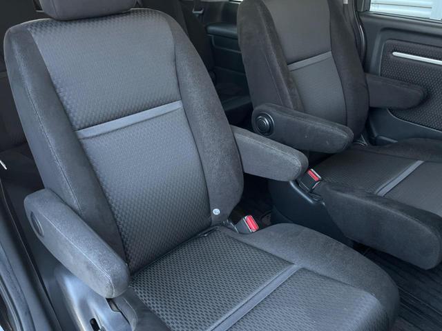 ステップワゴンスパーダ スパーダ 電動スライドドア 純正SDナビ バックカメラ 禁煙車 ドラレコ スマートキー LEDヘッド ビルトインETC クルコン 純正16インチアルミ Bluetooth(40枚目)