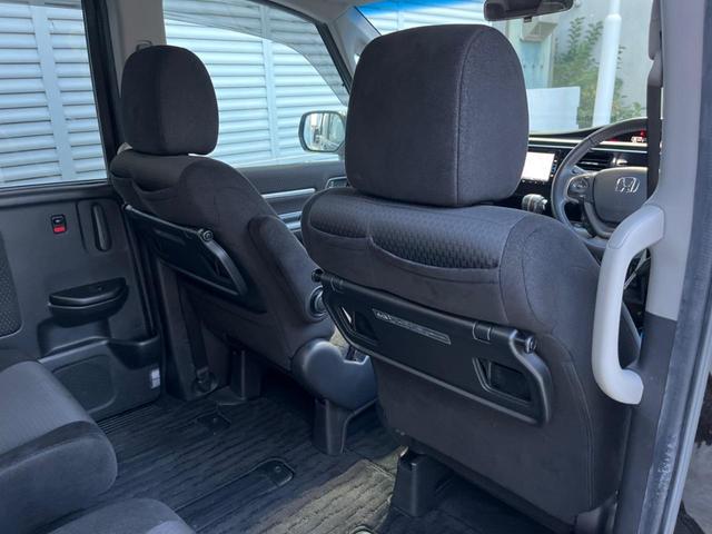 ステップワゴンスパーダ スパーダ 電動スライドドア 純正SDナビ バックカメラ 禁煙車 ドラレコ スマートキー LEDヘッド ビルトインETC クルコン 純正16インチアルミ Bluetooth(42枚目)