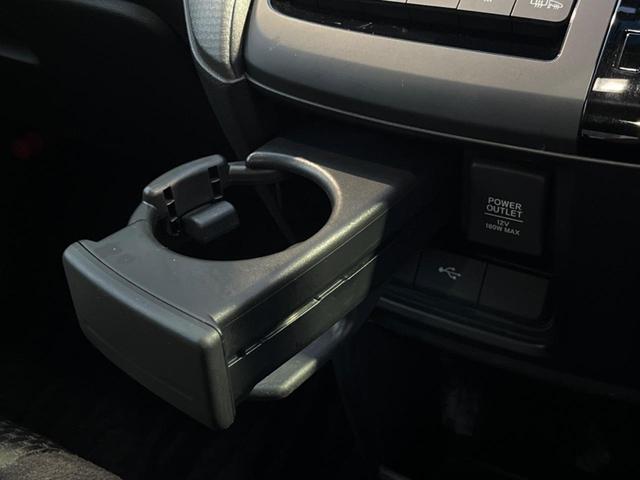 ステップワゴンスパーダ スパーダ 電動スライドドア 純正SDナビ バックカメラ 禁煙車 ドラレコ スマートキー LEDヘッド ビルトインETC クルコン 純正16インチアルミ Bluetooth(63枚目)