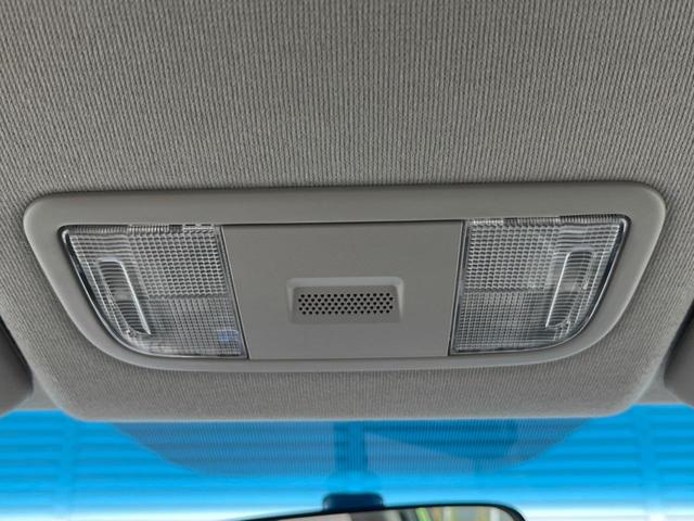 フィットハイブリッド ナビプレミアムセレクション 純正HDDナビ バックカメラ 禁煙車 スマートキー HIDヘッド ビルトインETC 純正15インチアルミ オートライト オートエアコン CD 地デジ パドルシフト(60枚目)