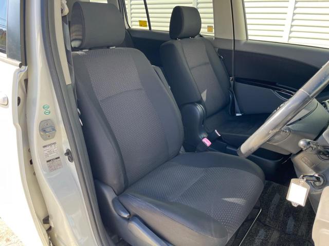 アイシス プラタナ 4WD 片側電動スライドドア 純正HDDナビ バックカメラ 禁煙車 コーナーセンサー スマートキー HIDヘッド ETC 純正16インチアルミ オートエアコン CD DVD再生(8枚目)