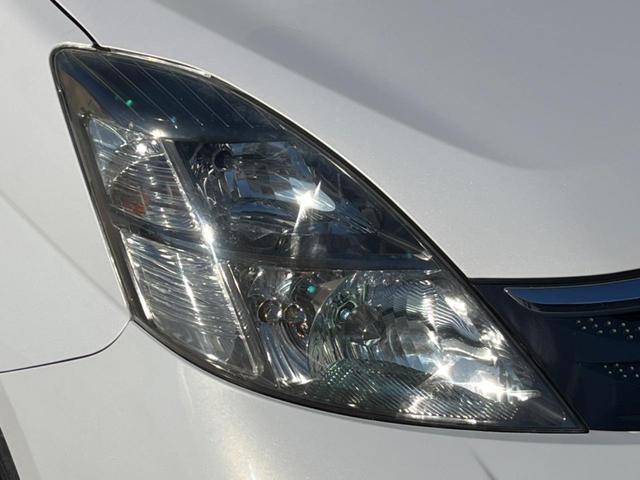 アイシス プラタナ 4WD 片側電動スライドドア 純正HDDナビ バックカメラ 禁煙車 コーナーセンサー スマートキー HIDヘッド ETC 純正16インチアルミ オートエアコン CD DVD再生(13枚目)