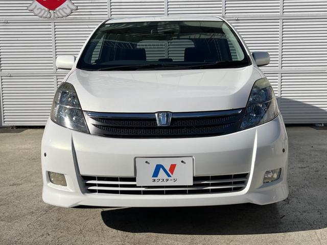 アイシス プラタナ 4WD 片側電動スライドドア 純正HDDナビ バックカメラ 禁煙車 コーナーセンサー スマートキー HIDヘッド ETC 純正16インチアルミ オートエアコン CD DVD再生(15枚目)