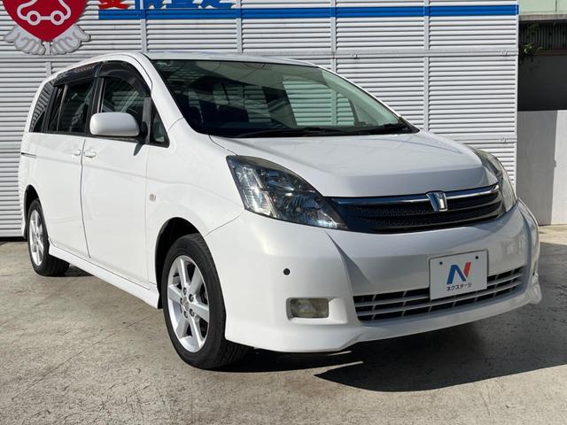 アイシス プラタナ 4WD 片側電動スライドドア 純正HDDナビ バックカメラ 禁煙車 コーナーセンサー スマートキー HIDヘッド ETC 純正16インチアルミ オートエアコン CD DVD再生(17枚目)