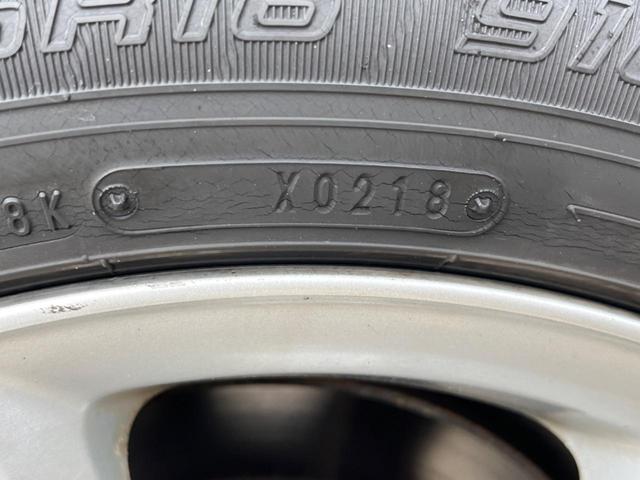 アイシス プラタナ 4WD 片側電動スライドドア 純正HDDナビ バックカメラ 禁煙車 コーナーセンサー スマートキー HIDヘッド ETC 純正16インチアルミ オートエアコン CD DVD再生(34枚目)