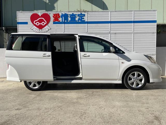 アイシス プラタナ 4WD 片側電動スライドドア 純正HDDナビ バックカメラ 禁煙車 コーナーセンサー スマートキー HIDヘッド ETC 純正16インチアルミ オートエアコン CD DVD再生(37枚目)