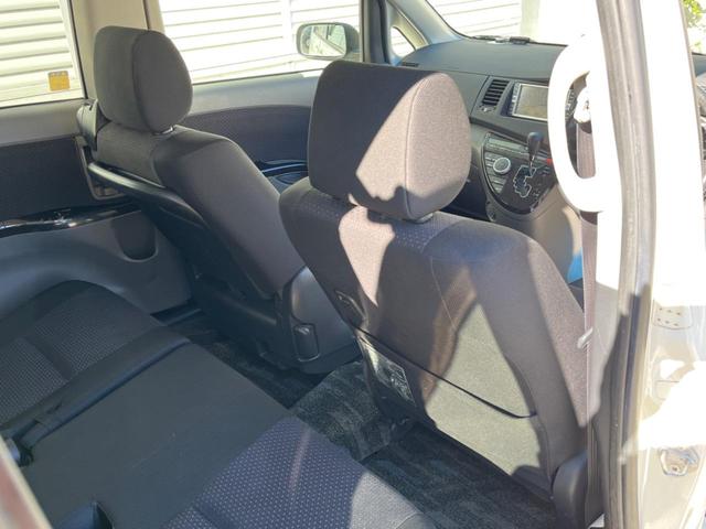 アイシス プラタナ 4WD 片側電動スライドドア 純正HDDナビ バックカメラ 禁煙車 コーナーセンサー スマートキー HIDヘッド ETC 純正16インチアルミ オートエアコン CD DVD再生(43枚目)