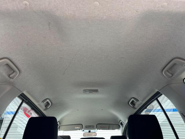 アイシス プラタナ 4WD 片側電動スライドドア 純正HDDナビ バックカメラ 禁煙車 コーナーセンサー スマートキー HIDヘッド ETC 純正16インチアルミ オートエアコン CD DVD再生(45枚目)