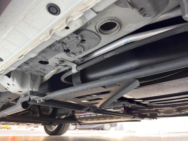 セレナ ニスモ 純正エアロ 両側電動ドア プロパイロット エマージェンシーブレーキ 9型純正ナビ 全周囲カメラ アダプティブクルーズ ETC Bluetooth フルセグ ドラレコ 禁煙車 LEDヘッド LEDフォグ(21枚目)