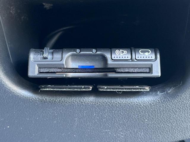 ムーヴ カスタム　ＲＳ　ＳＡ　純正ＳＤナビ　スマートアシスト　禁煙車　スマートキー　ＬＥＤヘッド　ＥＴＣ　純正１５インチアルミ　オートライト　オートエアコン　ＣＤ　ＤＶＤ再生　ＬＥＤフォグ（6枚目）