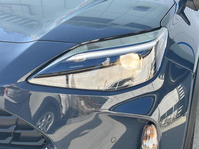 ヤリスクロス Ｘ　バックカメラ　衝突被害軽減システム　レーダークルーズ　禁煙車　スマートキー　ビルトインＥＴＣ　オートハイビーム　オートライト　オートエアコン　Ｂｌｕｅｔｏｏｔｈ（12枚目）