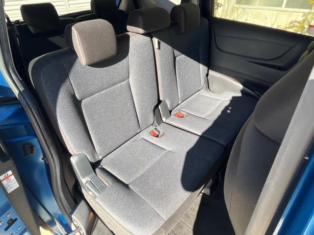 シエンタ Ｘ　電動スライドドア　ＳＤナビ　ＥＴＣ　Ｂｌｕｅｔｏｏｔｈ　ドラレコ　禁煙車　ＣＤ／ＤＶＤ再生　地デジ　盗難防止装置　プライバシーガラス　アイドリングストップ　横滑防止装置　トラクションコントロール（9枚目）