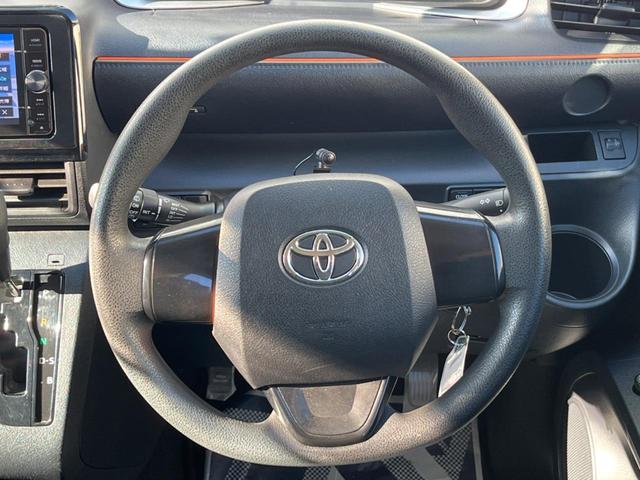 シエンタ Ｘ　電動スライドドア　ＳＤナビ　ＥＴＣ　Ｂｌｕｅｔｏｏｔｈ　ドラレコ　禁煙車　ＣＤ／ＤＶＤ再生　地デジ　盗難防止装置　プライバシーガラス　アイドリングストップ　横滑防止装置　トラクションコントロール（12枚目）