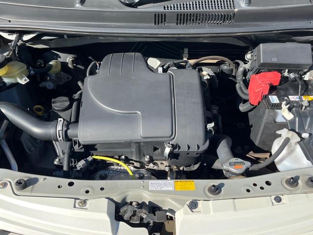 パッソ Ｘ　クツロギ　純正ＳＤナビ　禁煙車　スマートキー　Ｂｌｕｅｔｏｏｔｈ　ＣＤ　地デジ（17枚目）