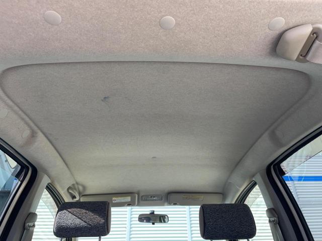 パッソ Ｘ　クツロギ　純正ＳＤナビ　禁煙車　スマートキー　Ｂｌｕｅｔｏｏｔｈ　ＣＤ　地デジ（36枚目）