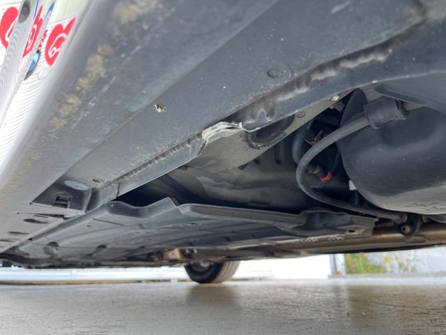 ����肪���ꂢ�Ȃ����ɁA�h�K���H�̎{�H���I�X�X���B�~��n��͂������A���ݕ��ɂ��Z���̕���A��Ń}�����E�E�B���^�[�X�|�[�c���������ɂ��D�]���������Ă���܂��B