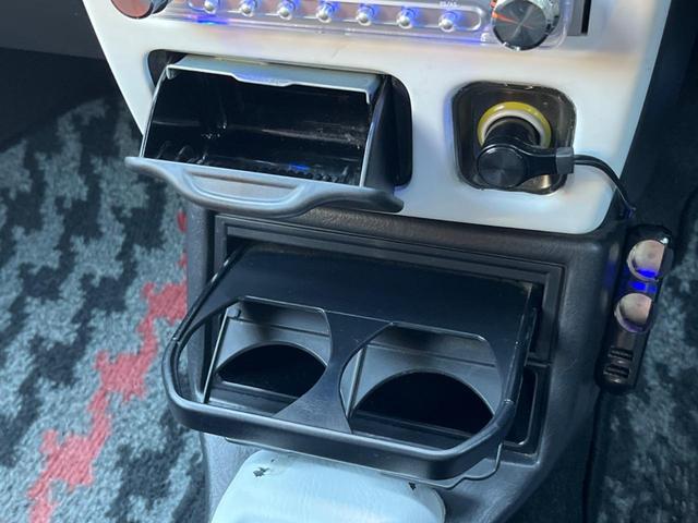 ミラジーノ ミニライトスペシャル　禁煙車　ＣＤ再生　電動格納ドアミラー　ＵＶカットガラス　ダイアル式エアコン　キーレス（45枚目）