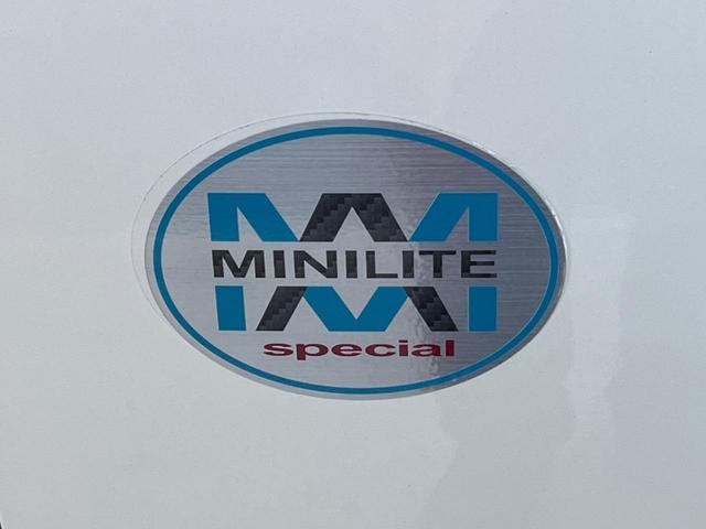 ミラジーノ ミニライトスペシャル　禁煙車　ＣＤ再生　電動格納ドアミラー　ＵＶカットガラス　ダイアル式エアコン　キーレス（50枚目）