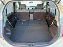 後席を格納すると、これだけの広さが!シーンに合わせたシートアレンジで、大きな荷物も積むことが出来ます♪