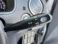 �ڥ����ȥ饤�ȡۼ�������뤵�˱����Ƽ�ư�ǥإåɥ饤�Ȥ��������������Ǥ��뵡ǽ�Ǥ����饤�Ȥ��դ�˺�졦�ä�˺��ʤɤ�̵���ʤꡢ��������ͼ�������Ԥ�¿����ȥ�ͥ��̲���������Ǥ��͢� 7