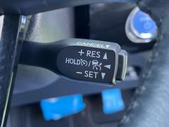 �ڥ졼�������롼������ȥ�����۹�®ƻϩ�Ǥ�Ĺ��Υ���Ԥ��ڤˡ�����ư��®�٤��ݤĥ��롼������ȥ����뤬�����ͷڸ������ƥ��Ϣ�Ȥ��������μ�ξ���Τ��Ƽִ֤��ݤĤ褦��®��Ĵ�ᤷ�Ƥ���ޤ����� 6