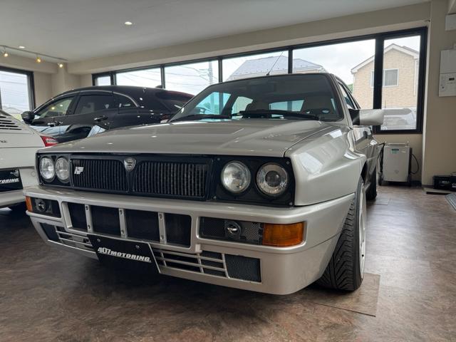 デルタ ＨＦインテグラーレ　エボルツィオーネＩＩ　新車並行　タイミングベルト交換済み　整備済み　オールペン済み（14枚目）