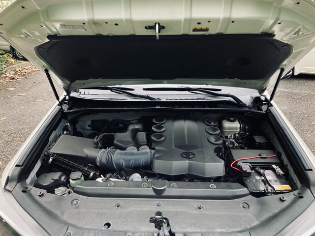 4ランナー リミテッド 4.0V6 4WD Nigntshade Edition サンルーフ ブラックレザー アルパインナビ、フルセグTV、Bluetooth JBLサウンド プッシュスタート(11枚目)