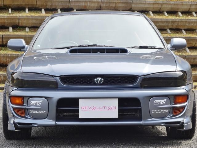 インプレッサ ＷＲＸタイプＲ　ＳＴｉバージョンＶ　２２Ｂワイドボディ・２１．９万ｋｍ時９万ｋｍ走行Ｖｅｒ６用エンジン載せ換え・タイミングベルト交換済・燃料ポンプ交換済・クラッチ残量９０％・ＯＺ１７インチアルミホイール・エアコン・パワステ（20枚目）