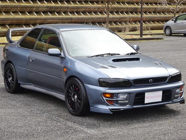 インプレッサ ＷＲＸタイプＲ　ＳＴｉバージョンＶ　２２Ｂワイドボディ・２１．９万ｋｍ時９万ｋｍ走行Ｖｅｒ６用エンジン載せ換え・タイミングベルト交換済・燃料ポンプ交換済・クラッチ残量９０％・ＯＺ１７インチアルミホイール・エアコン・パワステ（35枚目）