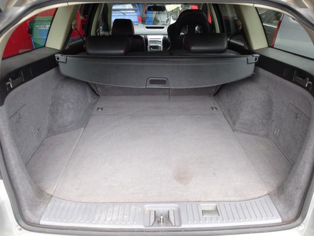 ステージア オーテックアクシス350S 禁煙車・6MT・最終型・タイミングチェーン・オーテックチューン・クロスレシオ6速・専用エアロ・専用18インチホイール・専用シート・エアコン・ナルディステアリング・スパルコシート・ABS・エアバッグ(9枚目)