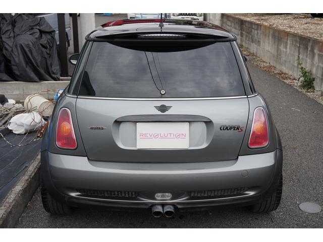 MINI クーパーS withJCWkit・禁煙車・スーパーチャージャー・ガラスルーフ・エアコン・持病修理済・車高調・新品ヘッドライト・グリル加工・パワステ修理・プラグイグニッションコイル交換済・電動ファンリレー交換済(27枚目)