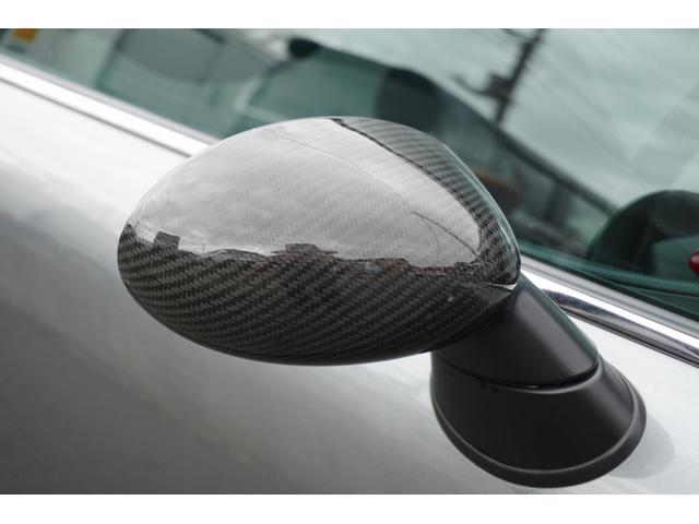 MINI クーパーS withJCWkit・禁煙車・スーパーチャージャー・ガラスルーフ・エアコン・持病修理済・車高調・新品ヘッドライト・グリル加工・パワステ修理・プラグイグニッションコイル交換済・電動ファンリレー交換済(39枚目)