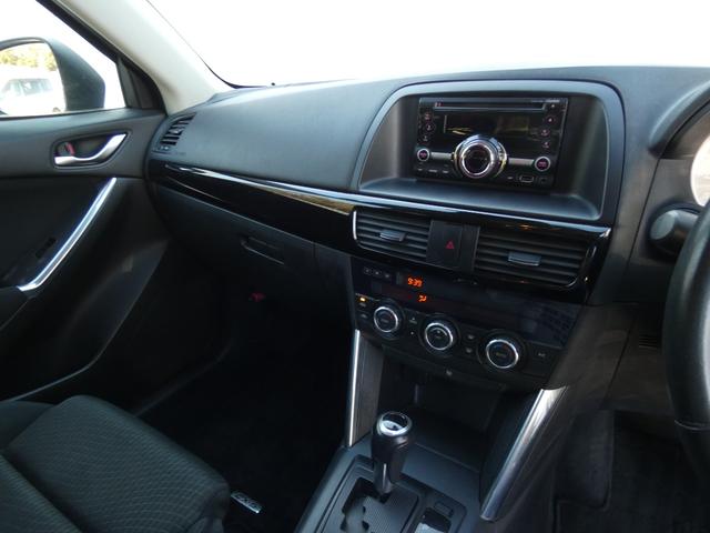 ＣＸ－５ ＸＤ　スマートキー　プッシュスタート　社外ＣＤオーディオ　バックカメラ　ドラレコ　ＥＴＣ　アイドリングストップ　ワンオーナー車　クルーズコントロール　純正ＡＷ　車検整備付　０９保証　有償保証（13枚目）