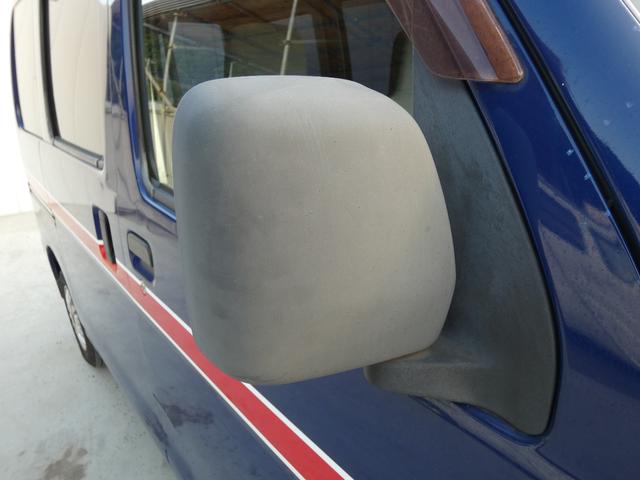 ハイゼットカーゴ DX パワーステアリング パワーウインドウ マニュアルエアコン 両側スライドドア 純正ラジオオーディオ ハロゲンヘッドライト 社外AW ドアバイザー フロアマット 車検整備 09保証(13枚目)