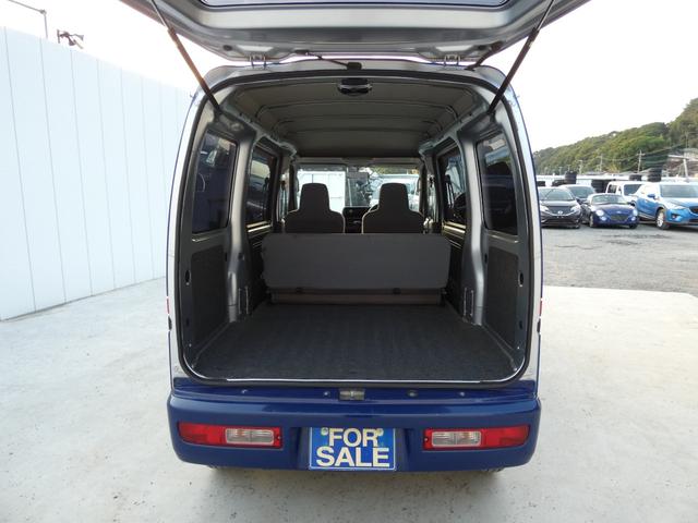 ハイゼットカーゴ DX パワーステアリング パワーウインドウ マニュアルエアコン 両側スライドドア 純正ラジオオーディオ ハロゲンヘッドライト 社外AW ドアバイザー フロアマット 車検整備 09保証(39枚目)