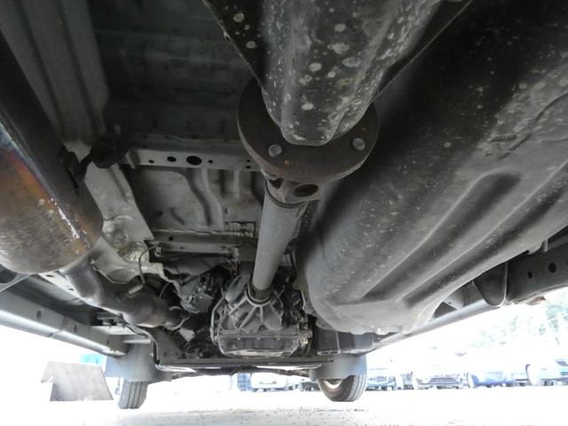 ハイゼットカーゴ DX パワーステアリング パワーウインドウ マニュアルエアコン 両側スライドドア 純正ラジオオーディオ ハロゲンヘッドライト 社外AW ドアバイザー フロアマット 車検整備 09保証(44枚目)