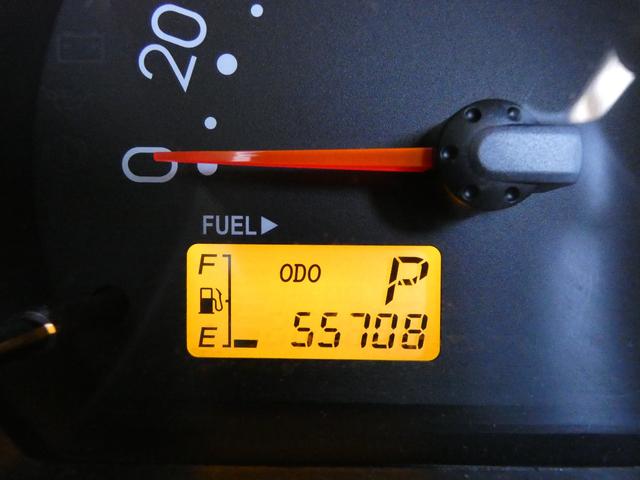 ハイゼットカーゴ DX パワーステアリング パワーウインドウ マニュアルエアコン 両側スライドドア 純正ラジオオーディオ ハロゲンヘッドライト 社外AW ドアバイザー フロアマット 車検整備 09保証(69枚目)