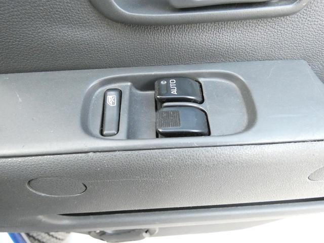 ハイゼットカーゴ DX パワーステアリング パワーウインドウ マニュアルエアコン 両側スライドドア 純正ラジオオーディオ ハロゲンヘッドライト 社外AW ドアバイザー フロアマット 車検整備 09保証(71枚目)