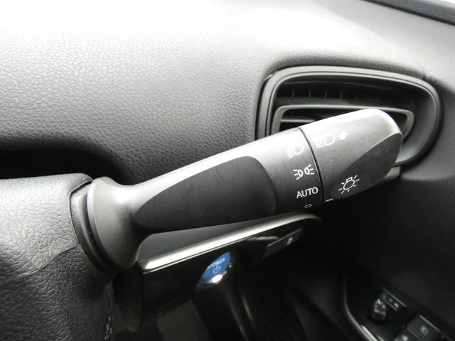 プリウス Ｓ　スマートキー　プッシュスタート　メモリーナビ　バックカメラ　ＥＴＣ　ＬＥＤライト　オートライト　クルーズコントロール　ステアリングリモコン　ウインカーミラー　社外ＡＷ　ドアバイザー　フロアマット（64枚目）