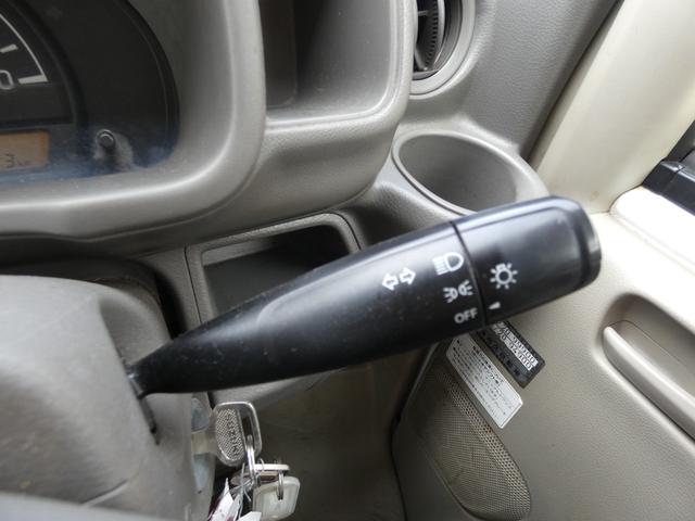 エブリイ PA パワーステアリング マニュアルエアコン トラクションコントロール ハロゲンヘッドライト ヘッドライトレベライザー MTモード 純正ラジオオーディオ ドアバイザー フロアマット 車検整備(65枚目)
