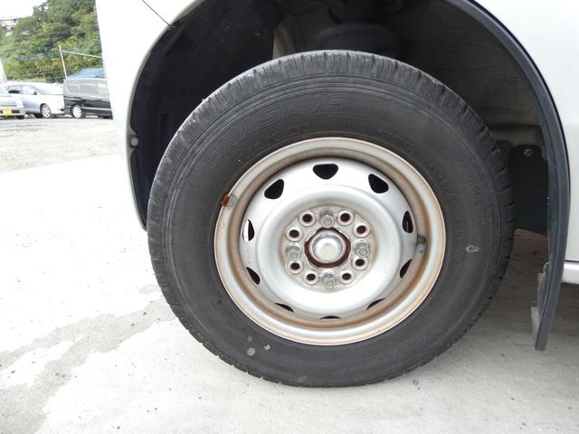 NV100クリッパーバン DX リモコンキー パワーステアリング ハロゲンヘッドライト ヘッドライトレベライザー マニュアルエアコン メモリーナビ トラクションコントロール MTモード 両側スライドドア ドアバイザー 車検整備(19枚目)